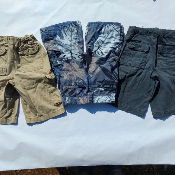 Boys Old Navy Cherokee Shorts Size 8 Bundle - Picture 1 of 5